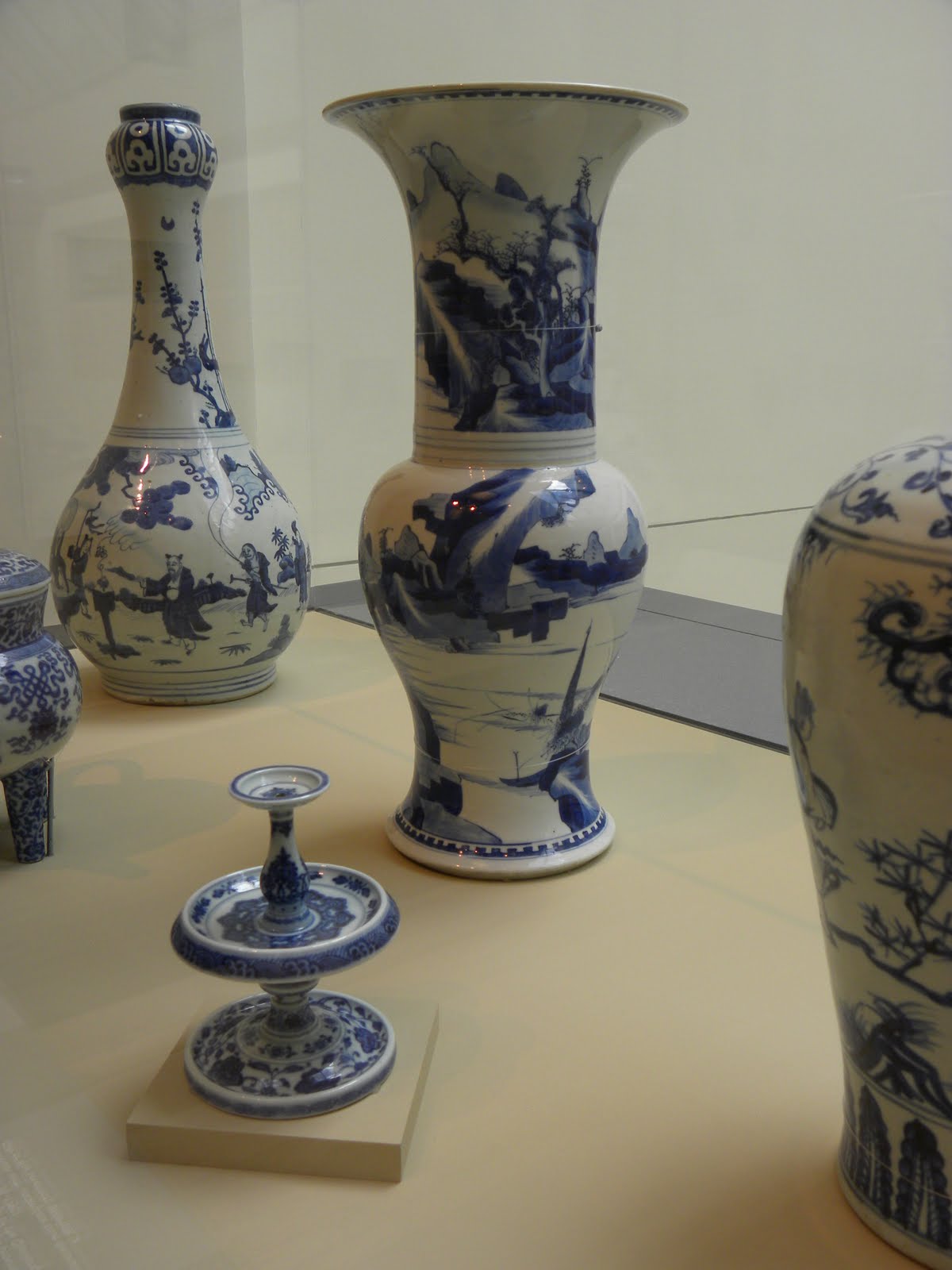 textile in museum Art asian spencer