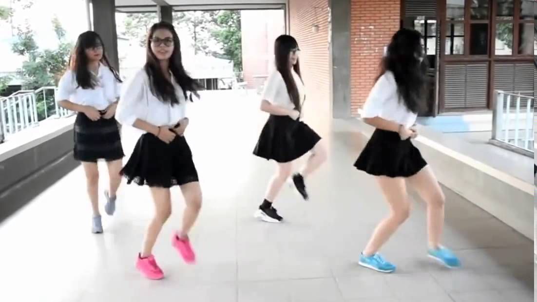 dancing Cute asian girl