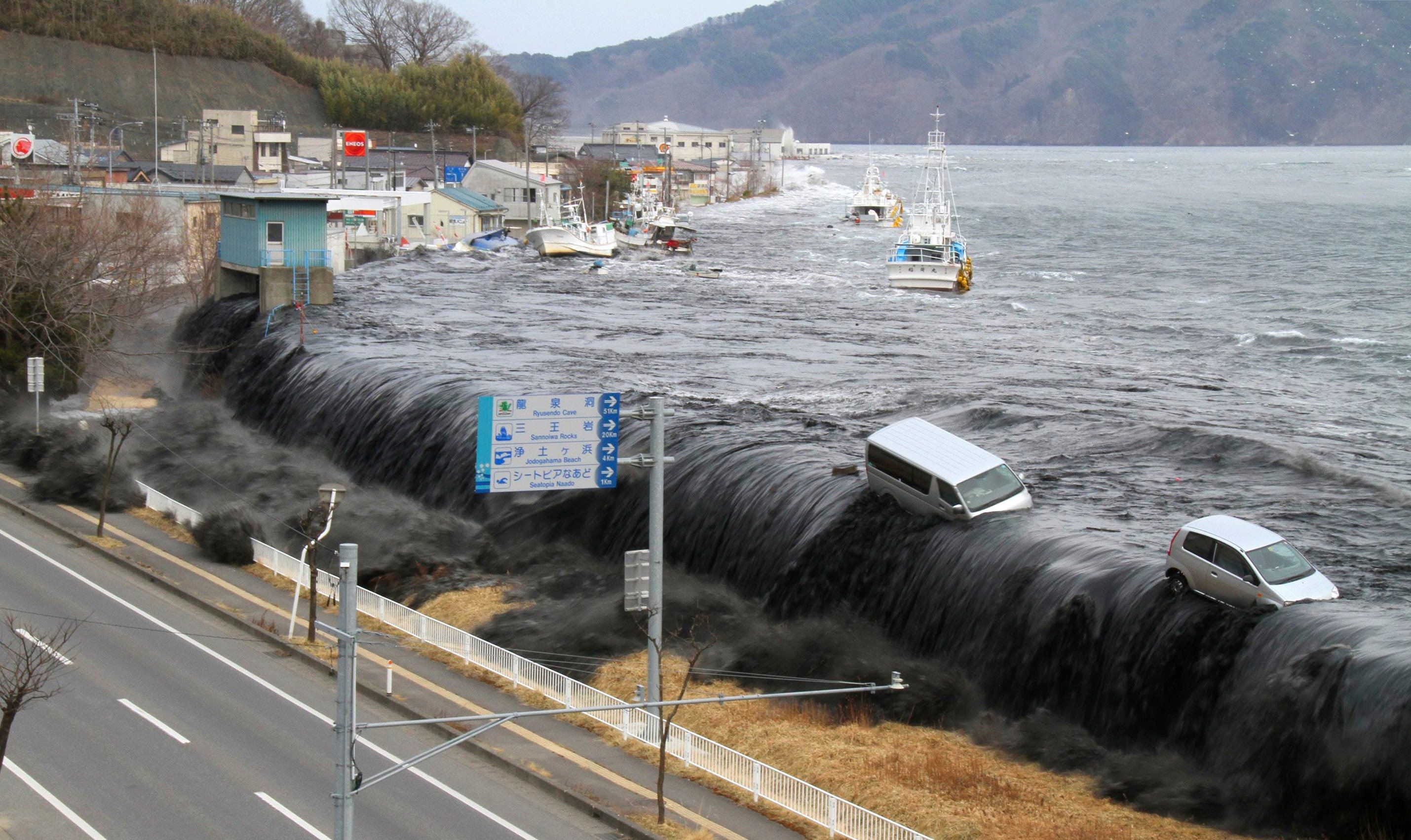 Japan tsunami hd video