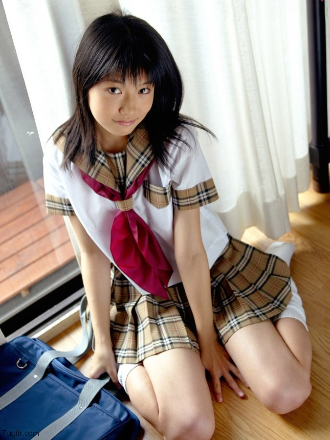sexy Japan schoolgirl