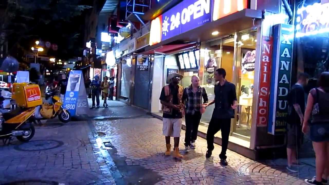 strip Korea clubs town