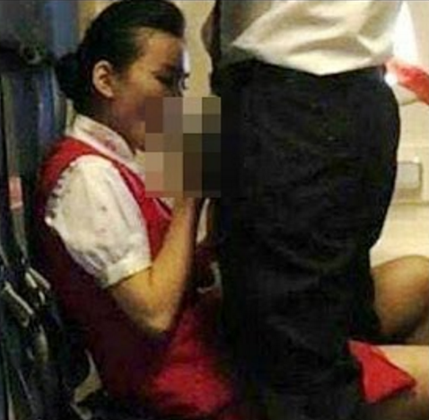 viral Chinese blowjob goes airline snap hostess