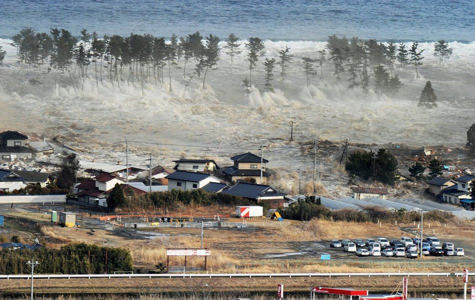 in japan and earthquakes Tsunamis